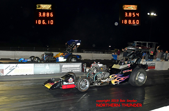 Bobby Marriott - 'Shockwave' - AA/FA (near lane) - Aaron Morrow - 'Nitro Relapse' - AA/FA (far lane)